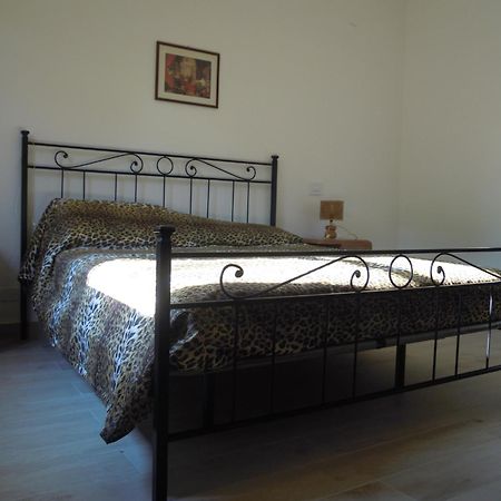 Agriturismo Piccolo Albero Loreto Aprutino Quarto foto