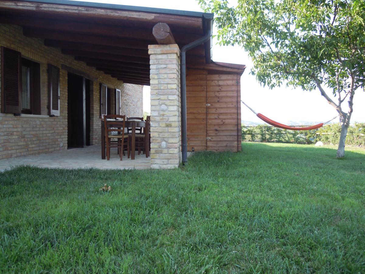 Agriturismo Piccolo Albero Loreto Aprutino Exterior foto